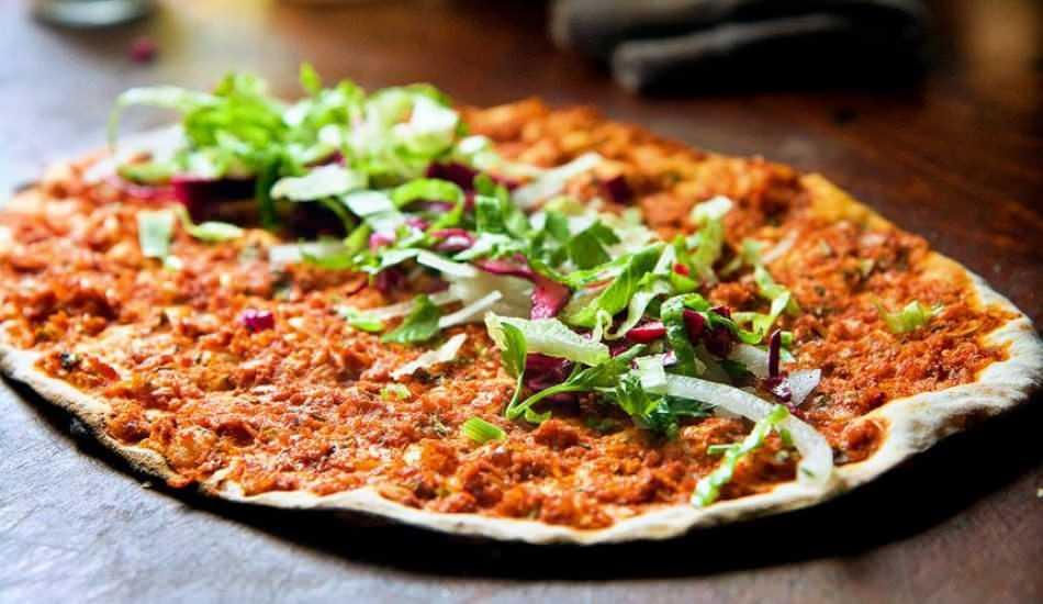 en_kolay_lahmacun_nasil_yapilir_citir_citir_ev_yapimi_lahmacun_tarifi_1586606709_9921.jpg