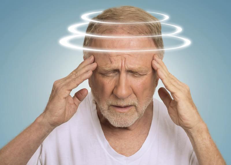 Kulak hastalığı olan: Meniere neden olur? Menierenin belirtileri nelerdir? Tedavisi var mıdır?