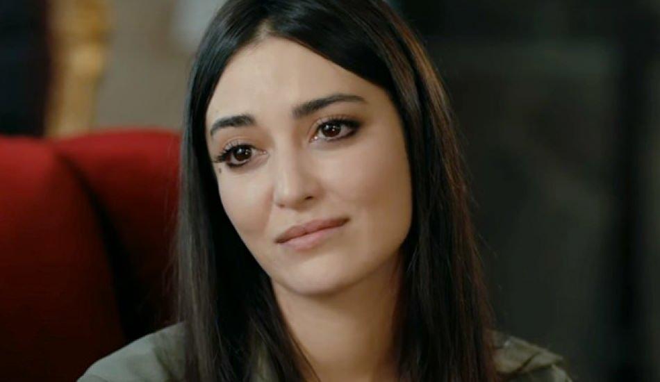 2_yillik_evlilikte_bosanma_krizi_melike_ipek_yalova_ile_altug_gultan_arasinda_ipler_koptu_1613997888_1097.jpg