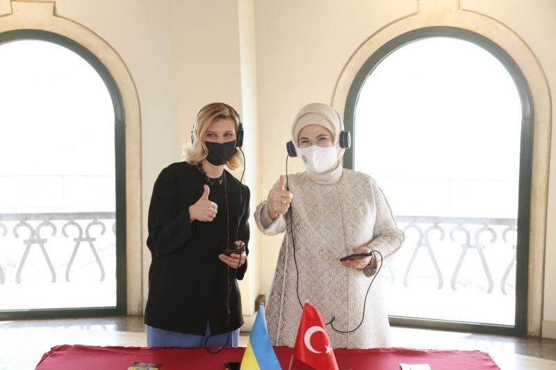 Emine Erdoğan ile Olena Zelenska
