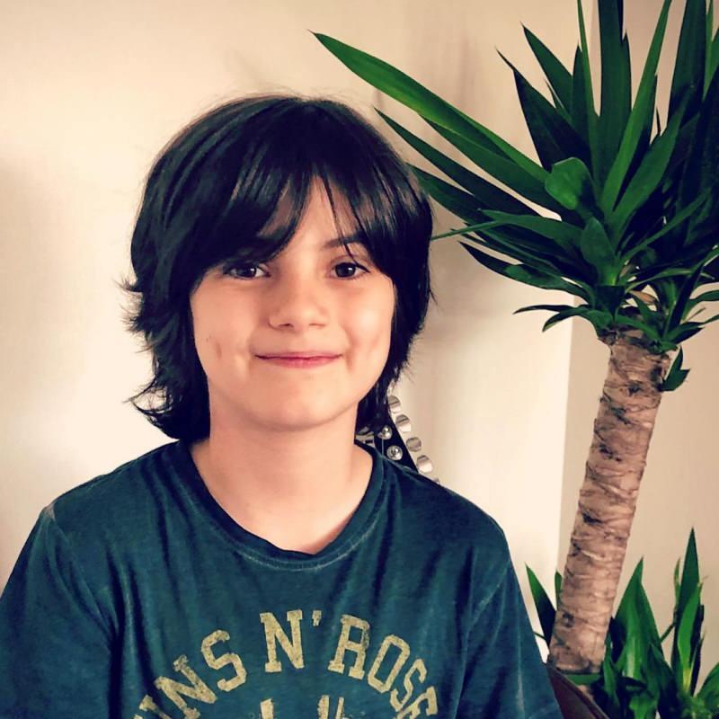 Yoğun bakıma kaldırılan Burak Sergen'in 11 yaşındaki oğlu Cansın koronavirüs oldu!