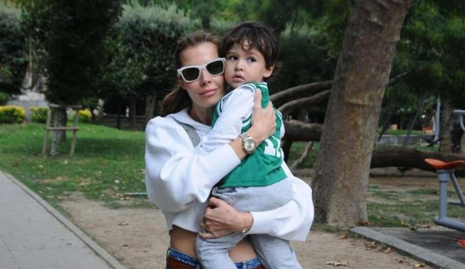 hatice_sendil_ve_burak_sagyasarin_gozlerden_uzak_buyuttugu_ogullari_can_buyudu_1621254338_5045.jpg