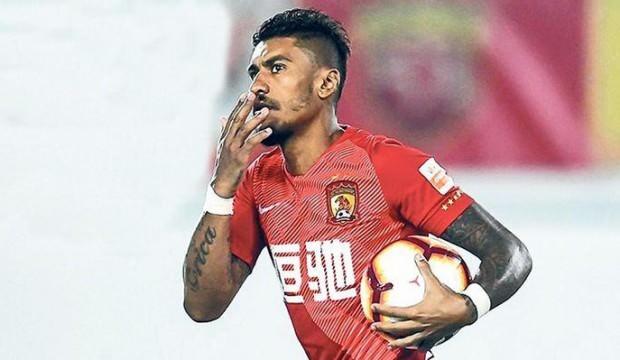 Paulinho transferden vazgeçti!