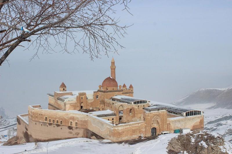 İshak Paşa Sarayında kış mevsimi 