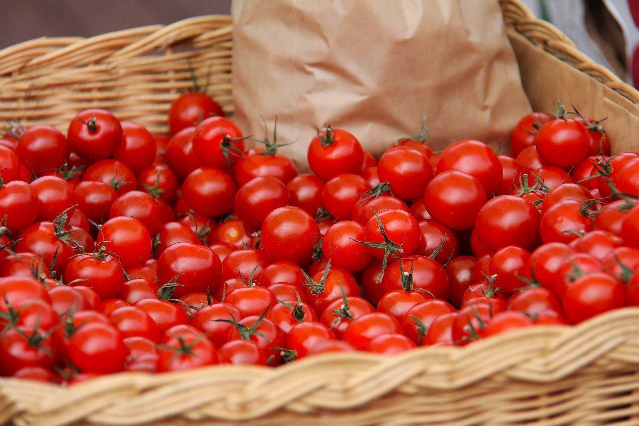 1 adet çeri domates kaç kalori