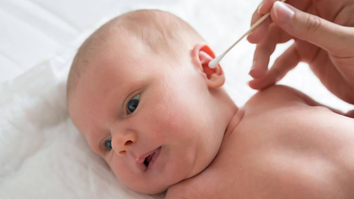 bebeklerde kulak temizligi nasil yapilir bebeklerde kulak cubugu kullanimi bebek haberleri
