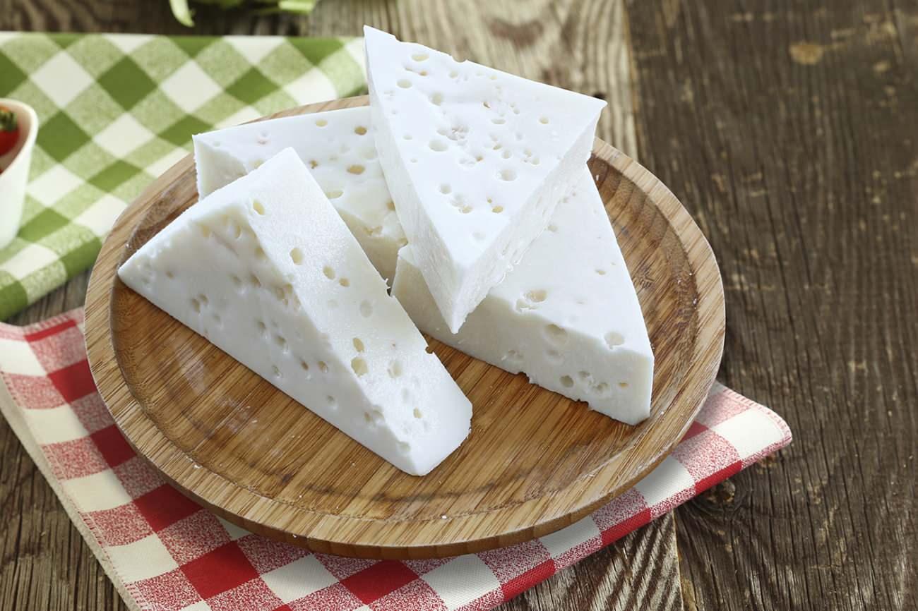 peynir içeriğinde yüksek oranda kalsiyum barındırır