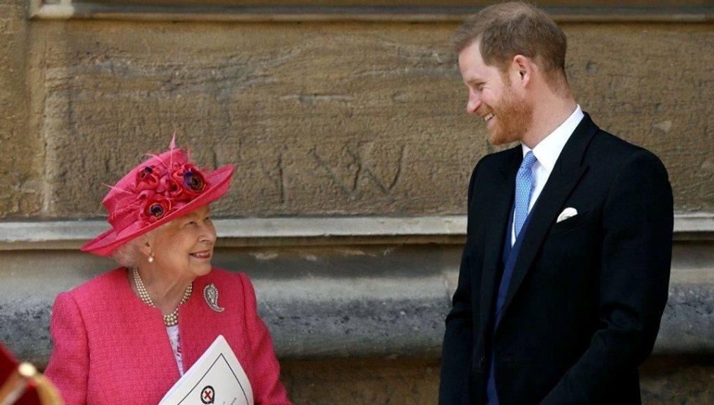 Prens Harry ve Kraliçe II. Elizabeth 