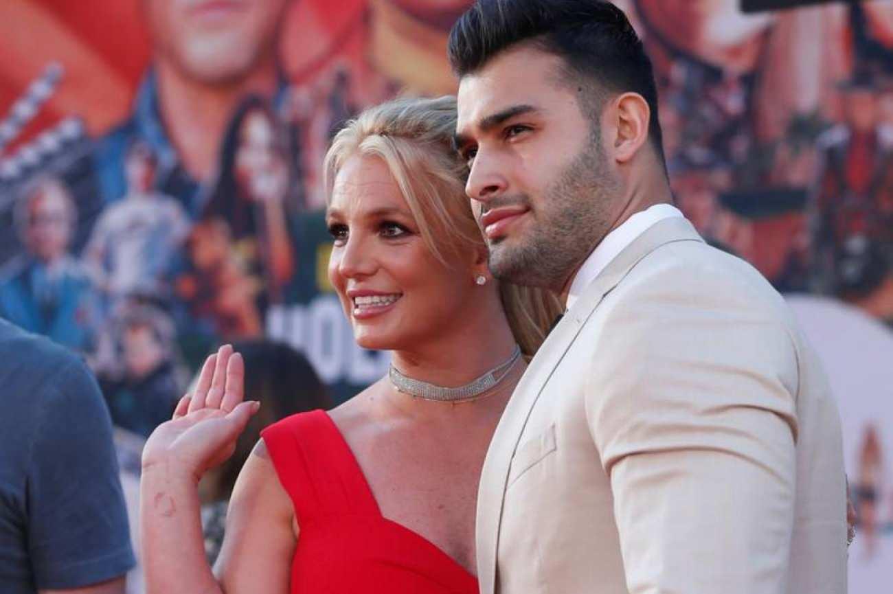 Britney Spears ve nişanlısı