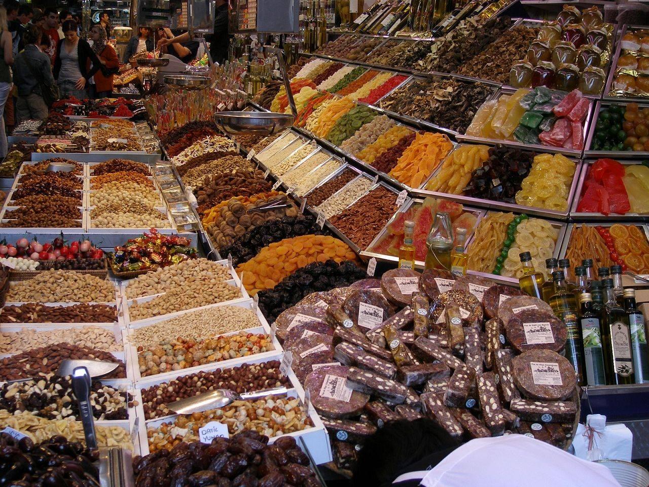 Üsküdar Kapalı Çarşı Ramazan alışverişi