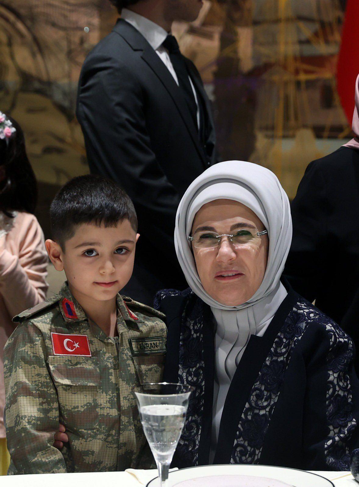 Cumhurbaşkanı Recep Tayyip Erdoğanın eşi Emine Erdoğan