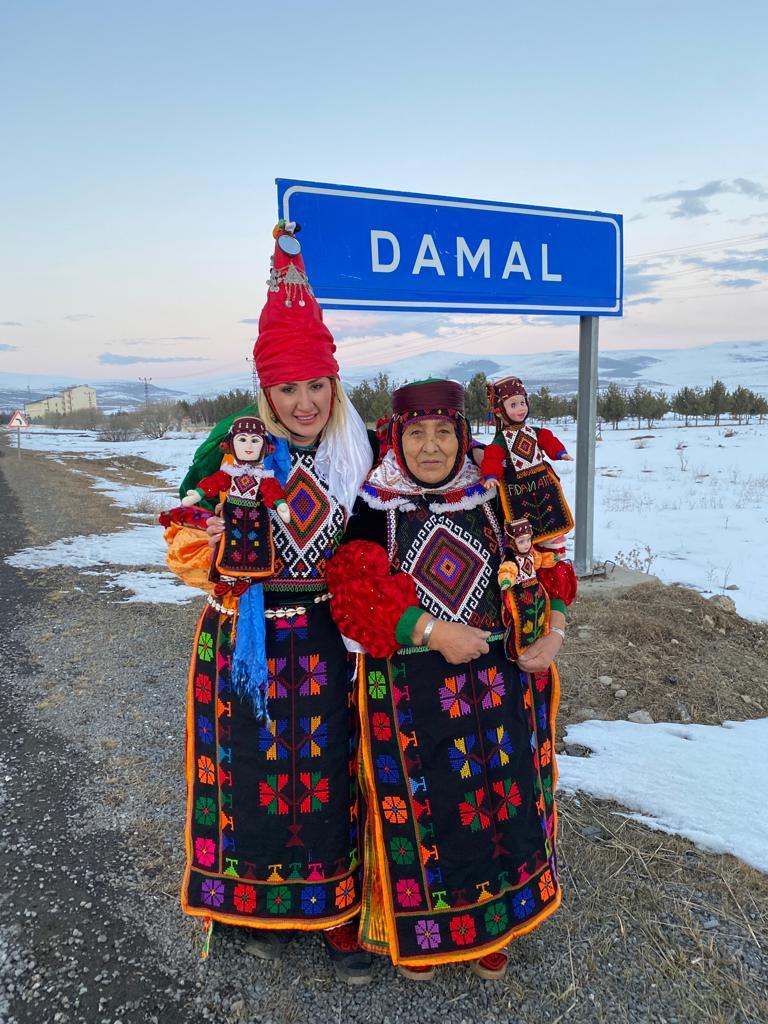 Bahar Kapıda kadın ve kadının gücüne ışık tutmaya devam ediyor