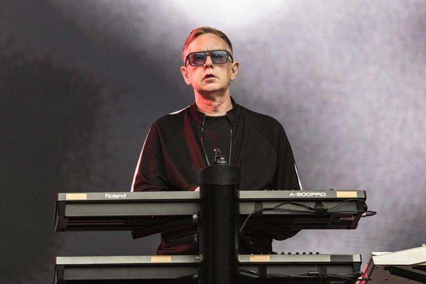 Depeche Mode grubunun yıldızı Andy Fletcher hayatını kaybetti