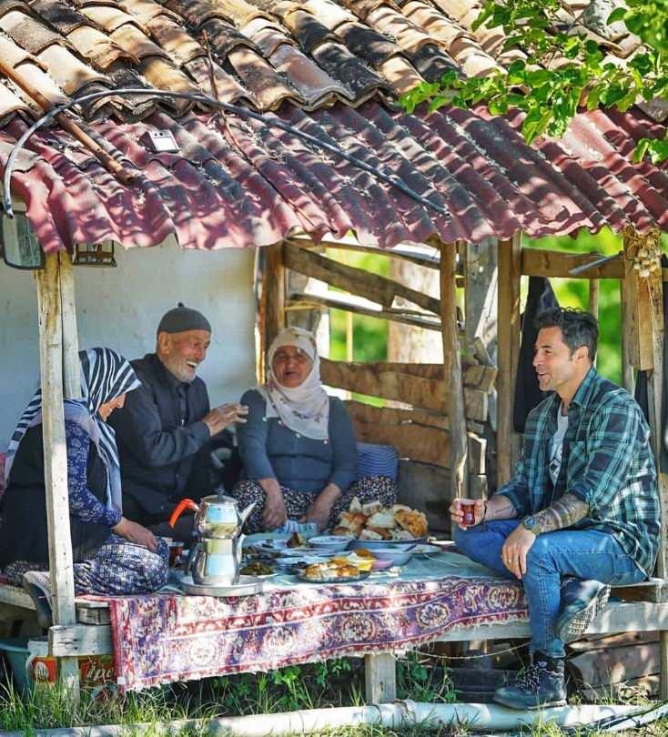 kıvanç Kasabalı Şehirden Uzakta Belgeseli için Anadoluyu geziyor