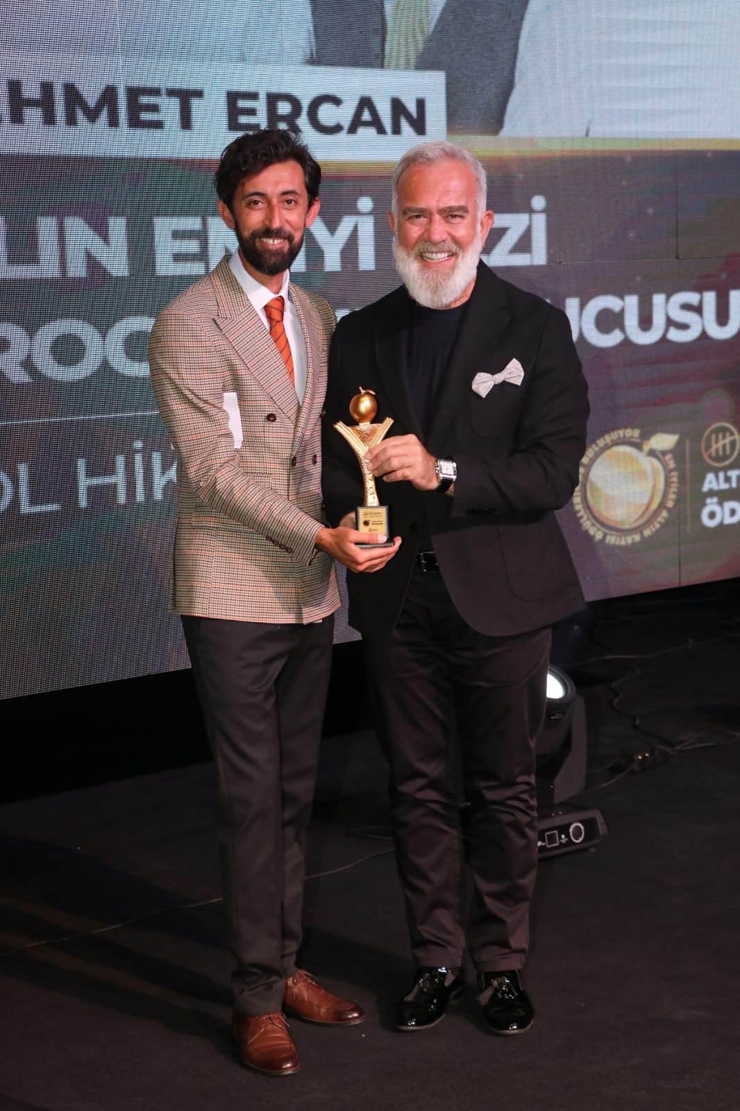 Yılın en iyi program sunucusu Mehmet Ercan