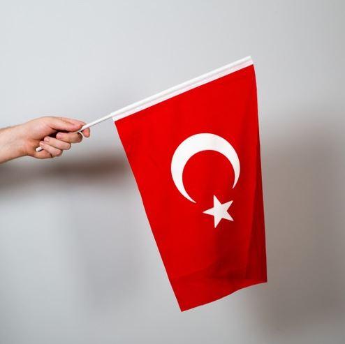 Özgüvenal Türk Bayrağı 