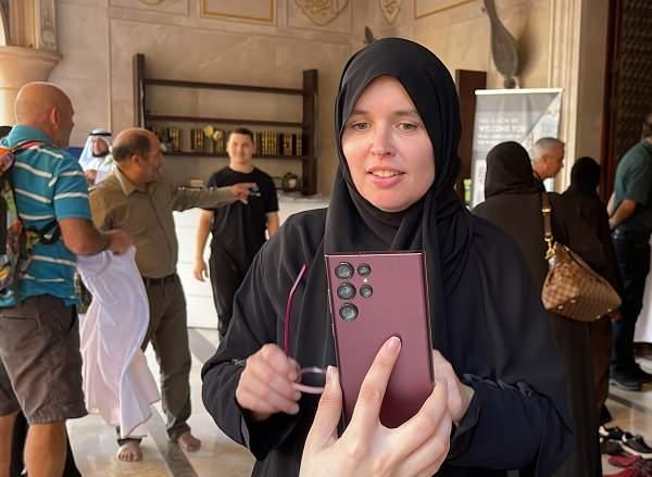 Katardaki turistler İslamla tanışıyor