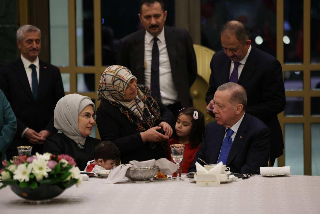 Emine Erdoğan: Kayıplarımızın acısı yüreklerimi yakmaya devam ediyor