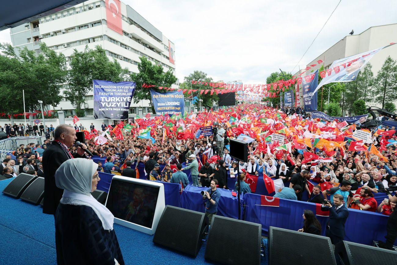 Emine Erdoğan AK Parti’nin Mardin ve Batman mitinglerinden paylaştı!