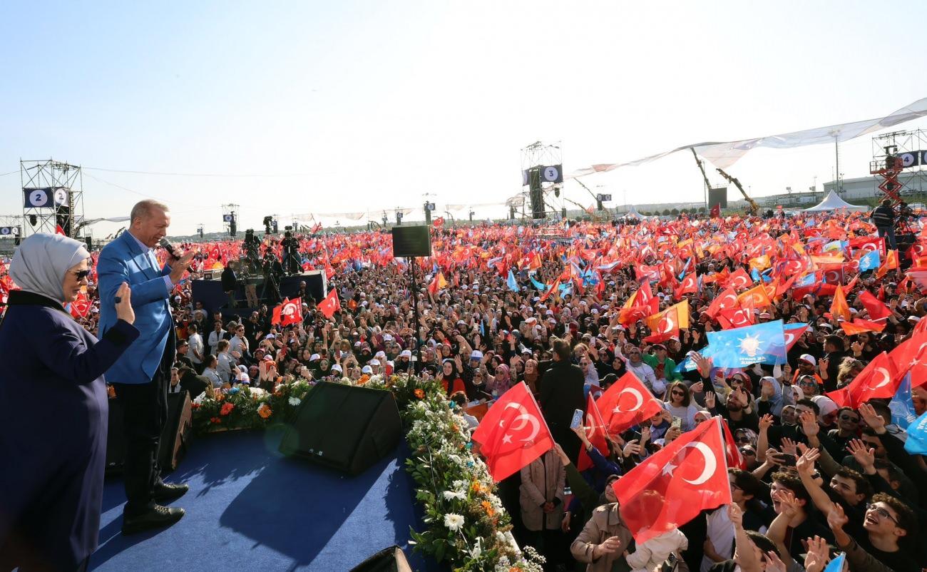 Emine Erdoğan’dan ‘Büyük İstanbul Mitingi’ paylaşımı: Bitmeyen sevdamız İstanbul!