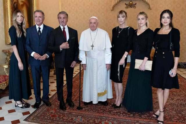 Sylvester Stallone ve Papa Francis  