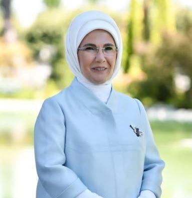  Emine Erdoğan