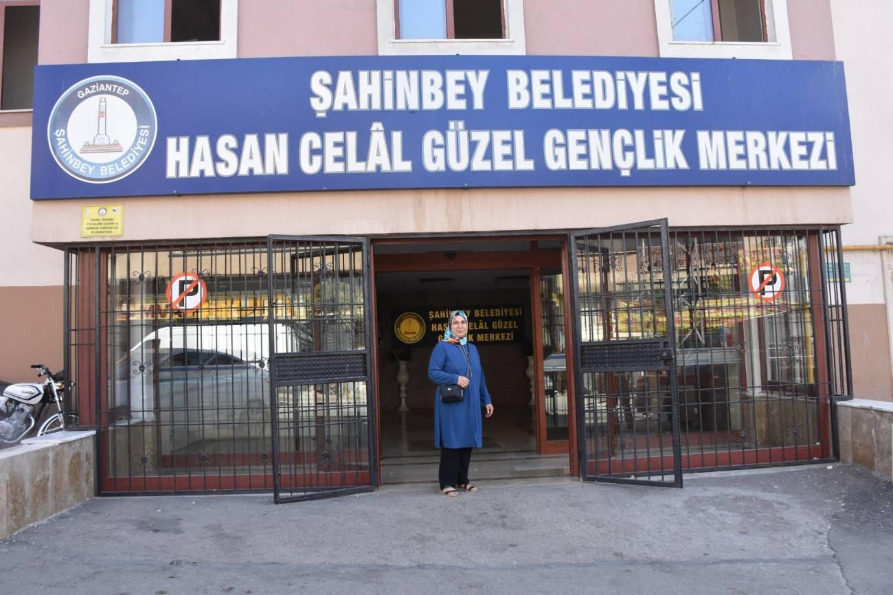 Şahinbey tesislerine kursiyer olarak gelen Zeliha Kılıç eğitimci olarak kaldı