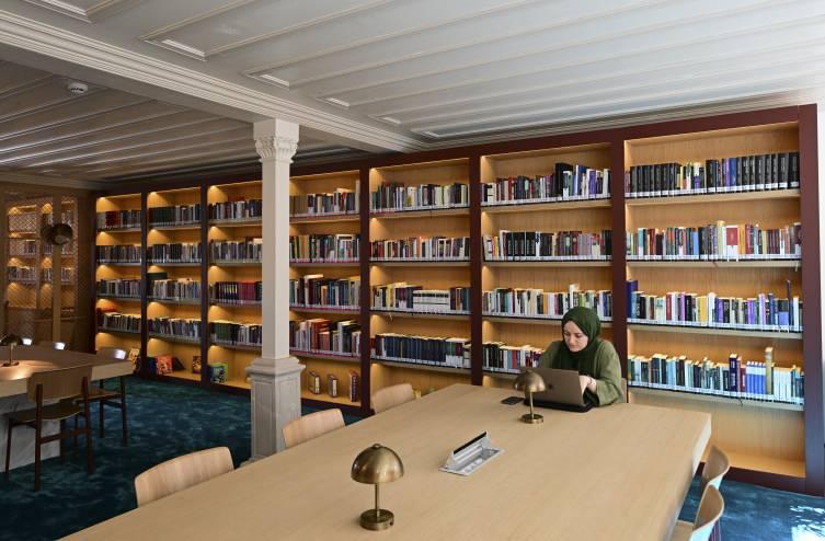 Ahmet Kalyoncu Kütüphanesi