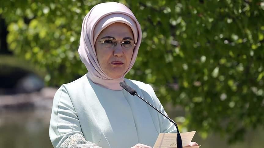  Emine Erdoğan