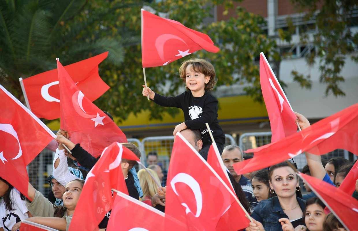 Cumhuriyet Bayramı çocuklarla nasıl kutlanır