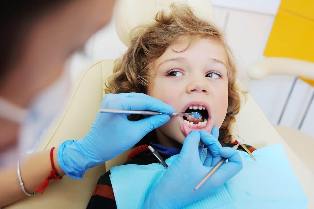 Yarıyıl tatilinde çocuğunuzun diş bakımını yaptırmayı unutmayın