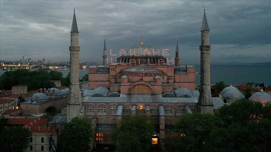 Ayasofya mahya