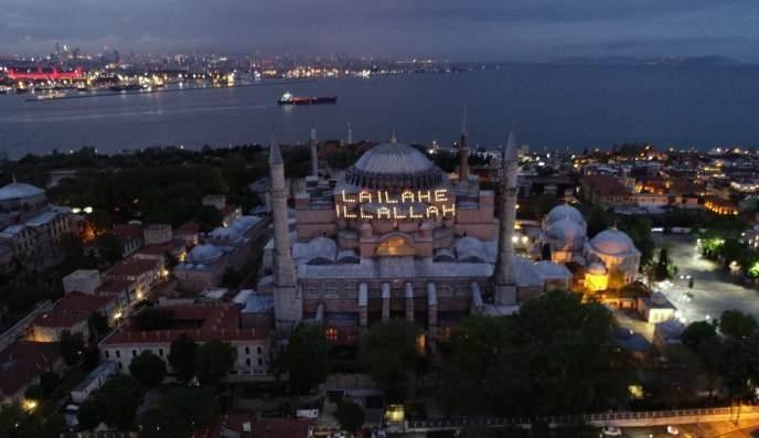 Ayasofya mahya