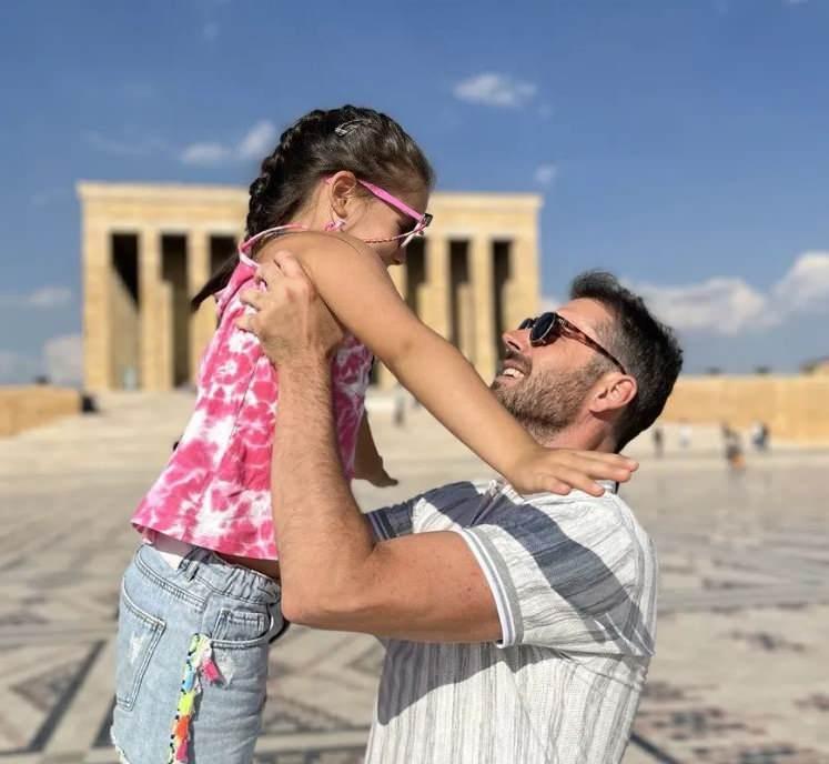 Hasan Emre Avcı ve kızı Alya