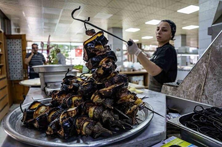 Lezzeti sınırları aşıyor! Tokat kebabı tadıyla damak çatlatıyor