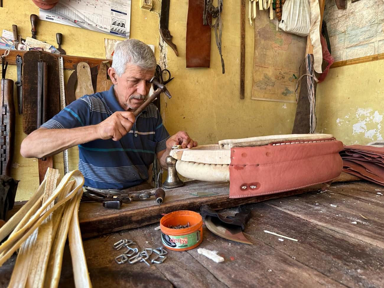 Hamut ustası 47 yıldır bu mesleği yapıyor! 'Alın teri, el emeği, göz nuru...'