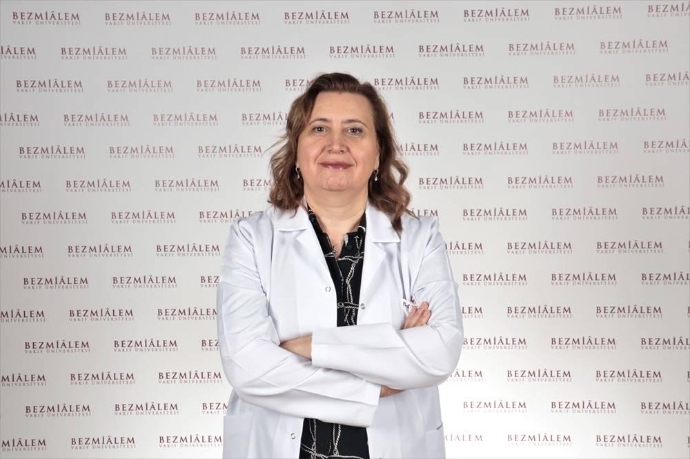 Prof Dr Özlem Su Küçük