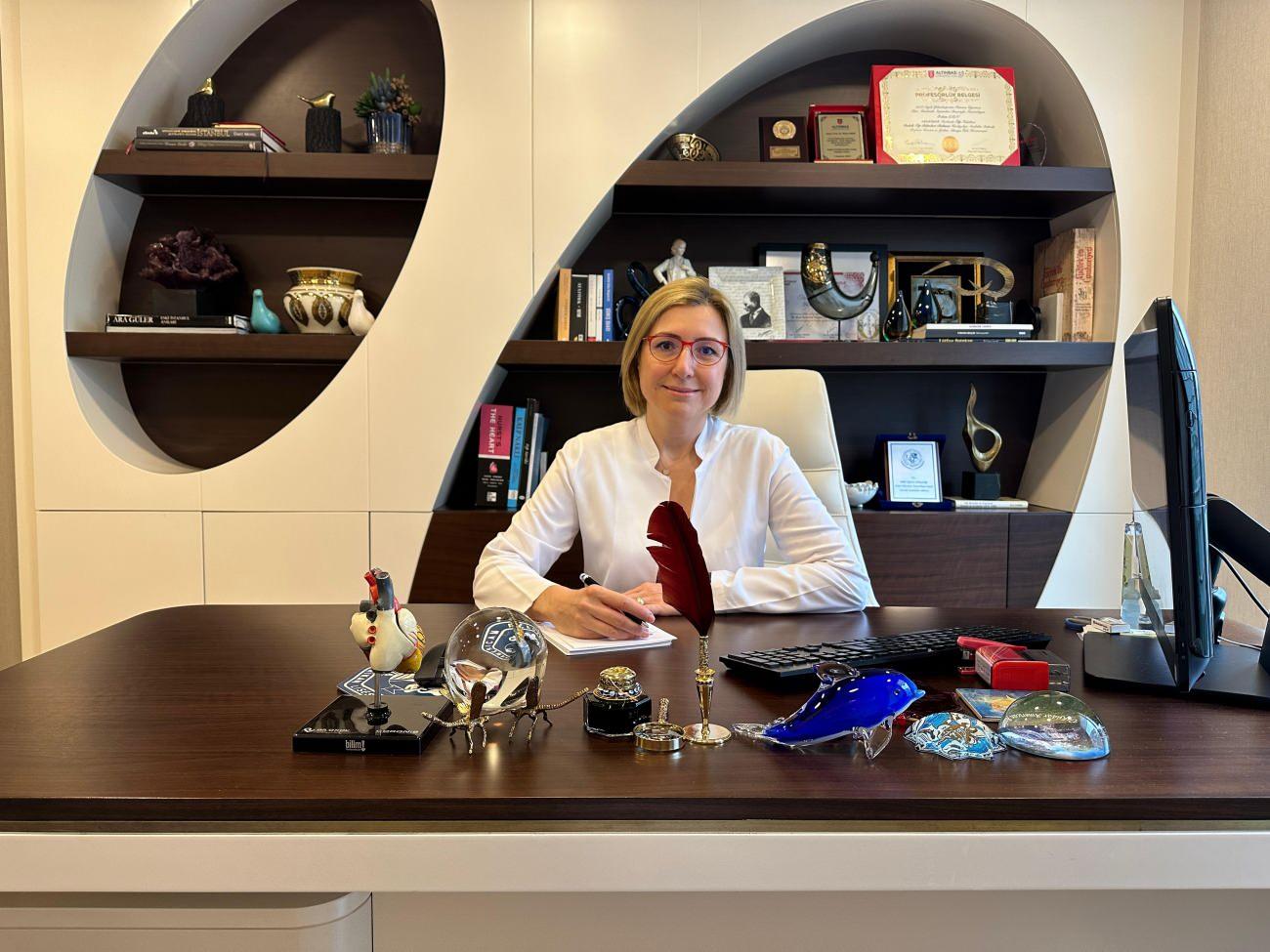 Prof Dr Özlem Esen