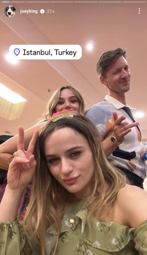 Joey King İstanbulda