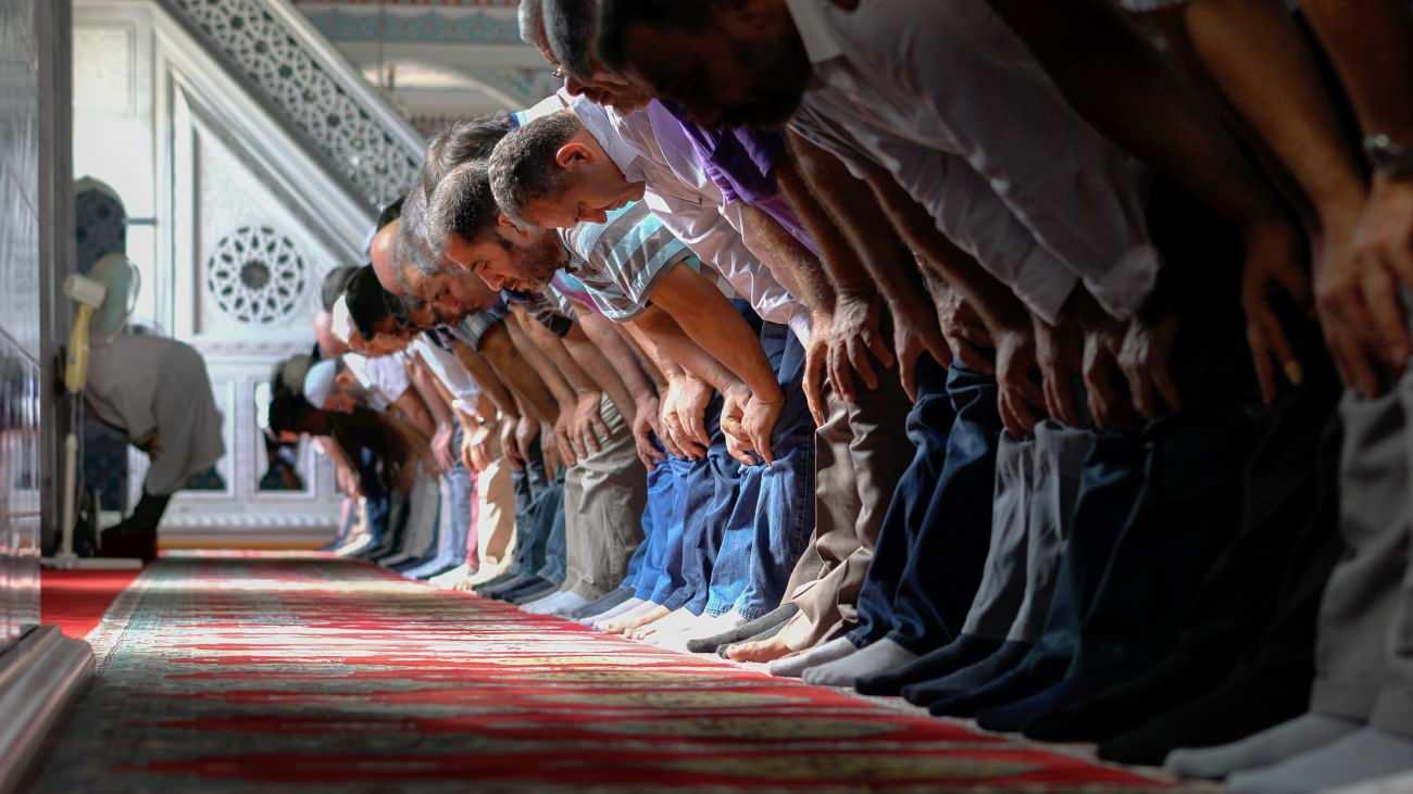 Namaz tesbihatını terk etmenin hükmü