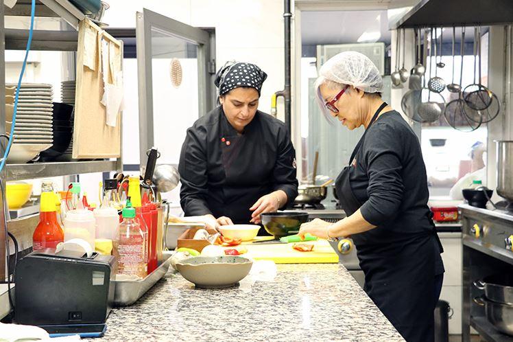 Kim Mi Gyeong Uzak Doğu mutfağını tanıtmayı hedefliyor