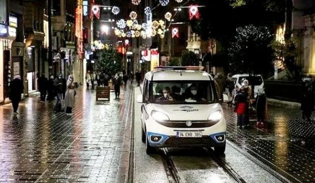 İstanbul Valiliğinden 'Yılbaşı' ayarı: 8 il&ccedil;eye ağır tonajlı ara&ccedil; girişi yasak!