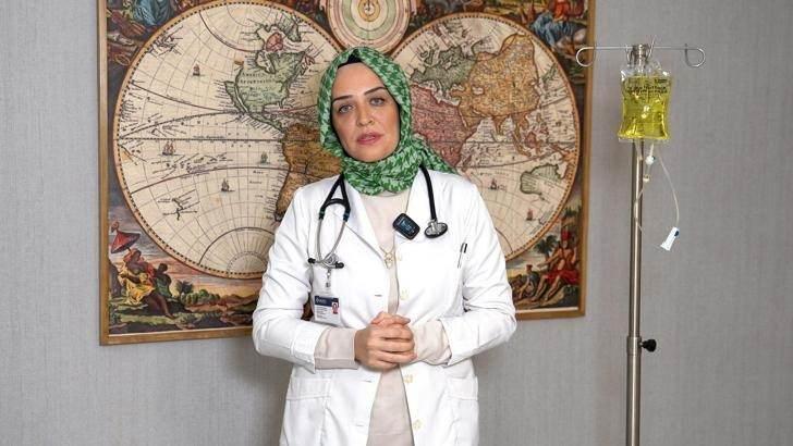 Medipol Acıbadem Bölge Hastanesi’nde görev yapan İç Hastalıkları Uzmanı Doç. Dr. Esra Demir, 