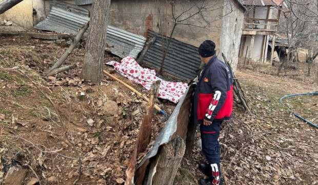 Tunceli'de bahçesindeki yaprakları yakmak isterken can verdi 