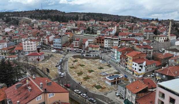 Başkan Altay müjdeyi verdi! 'Doğanhisar Meydanı' yeni bir çehreye kavuştu 