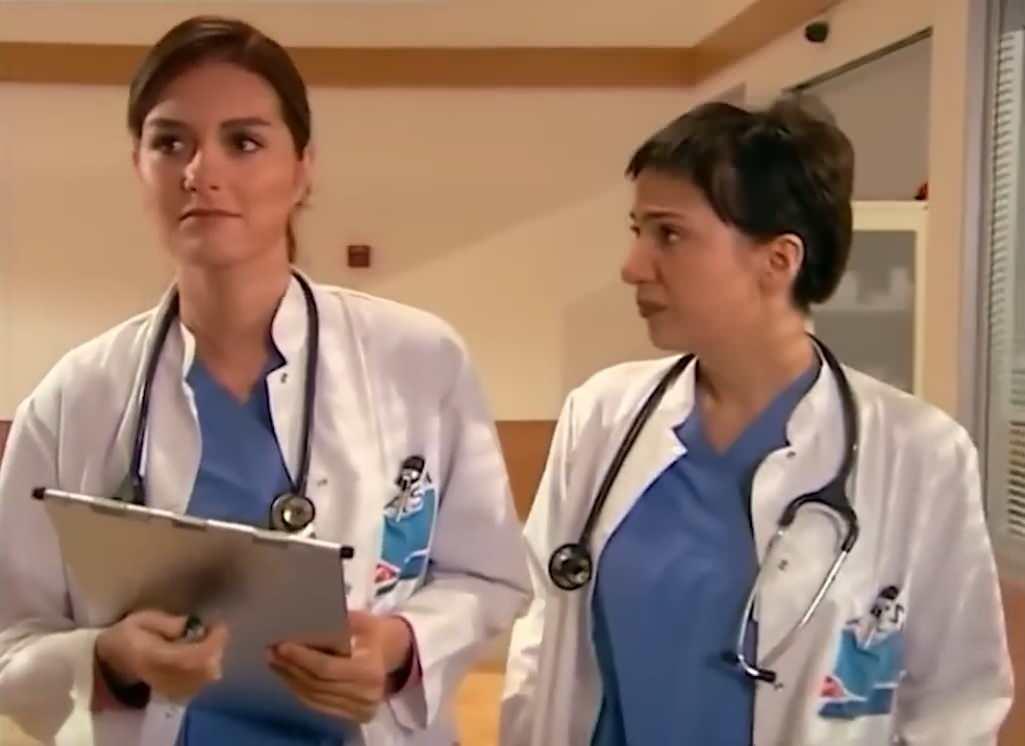 Yasemin Özilhan ve Melike Güner