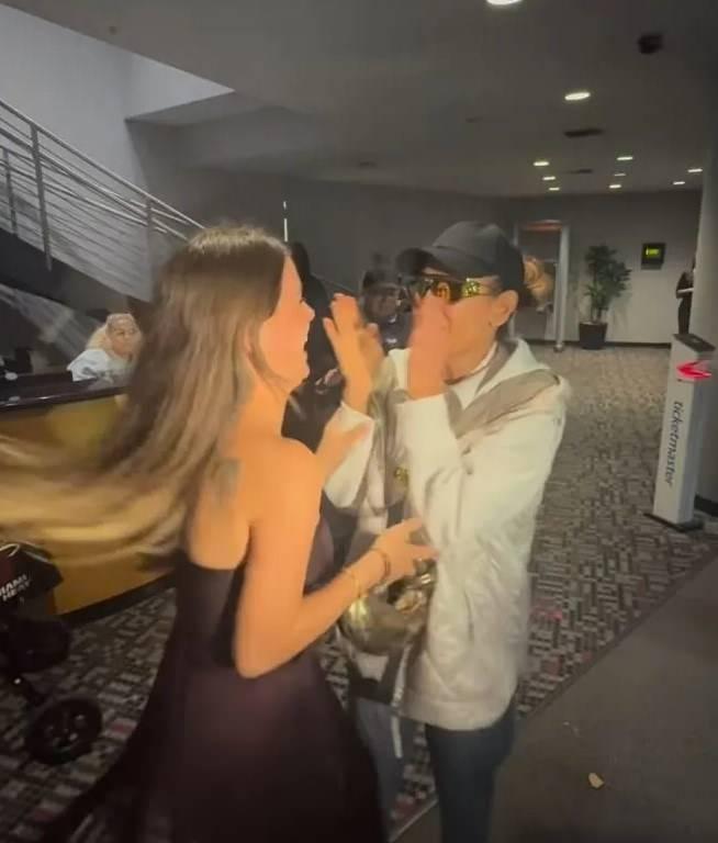 Ceyda Ateş ve dünyaca ünlü yıldız Thalia ile bir araya geldi