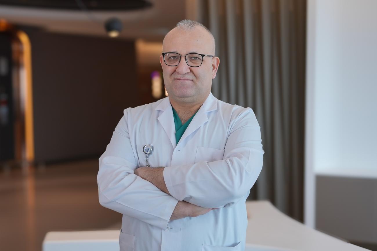 Gastroenteroloji Uzmanı Prof. Dr. Yılmaz Bilgiç