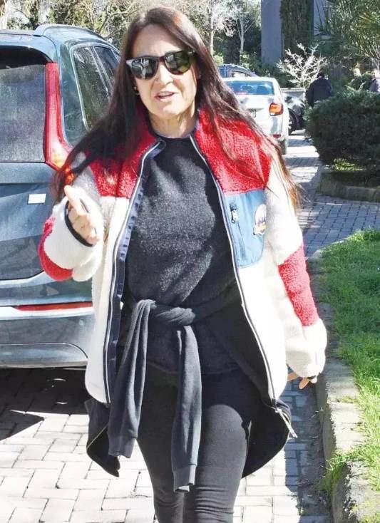 Gupse Özay