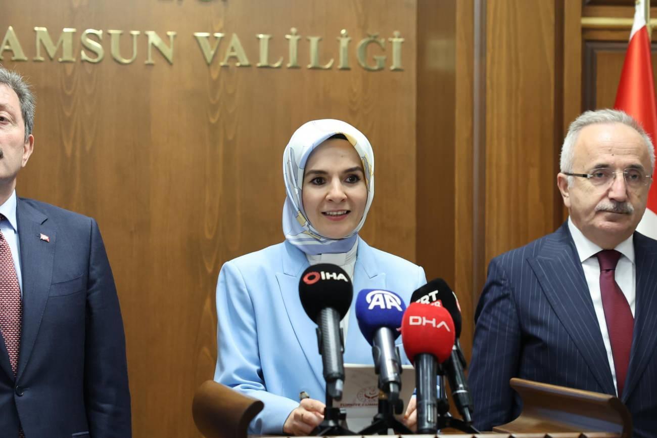 Aile ve Sosyal Hizmetler Bakanı Mahinur Özdemir Göktaş